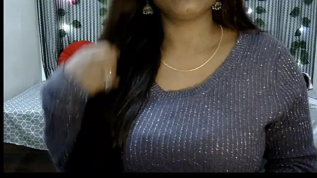 Radhika Singhaniya online show from 01.04.25