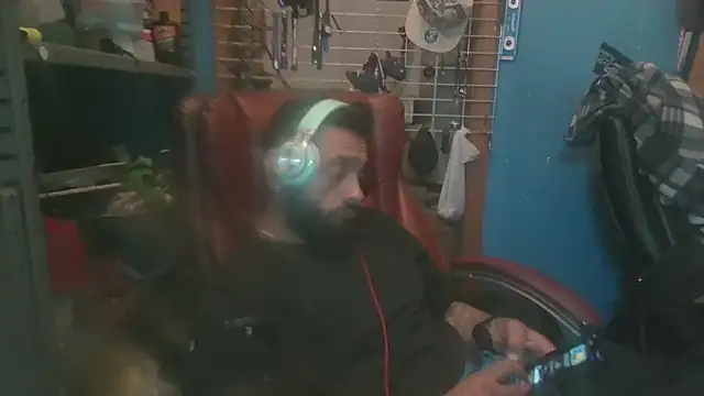 C8L3U online show from 02.16.25