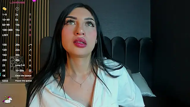 Nicolette ks  online show from 02.19.26