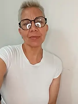 luz bella online show from 12.09.24
