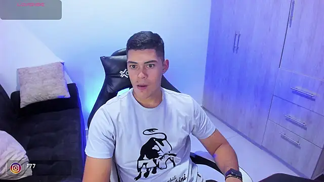 Iamdylan777 online show from 02.02.25