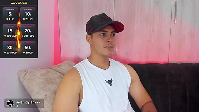 Iamdylan777 online show from 02.25.25