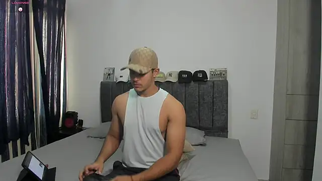 Iamdylan777 online show from 04.29.26