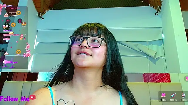 scarlleth  online show from 03.12.25