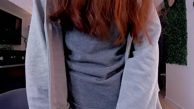 BettyBrowni online show from 02.06.25