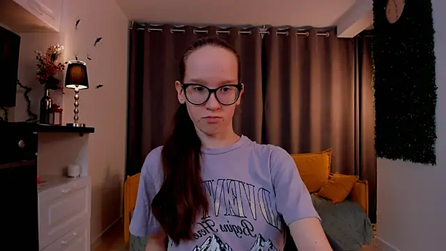 BettyBrowni online show from 02.20.25