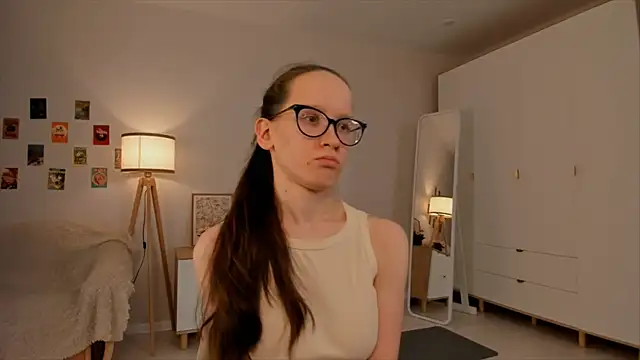 BettyBrowni online show from 03.17.25