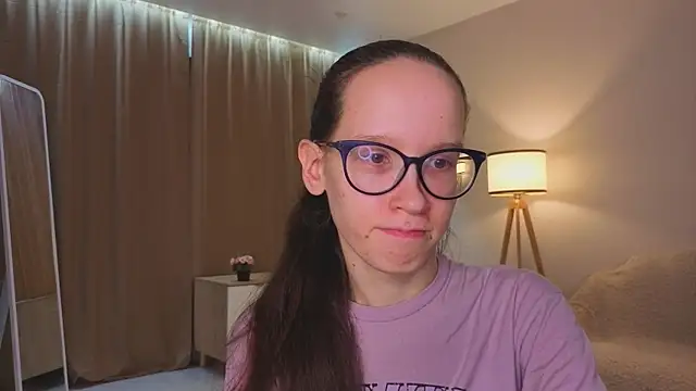 BettyBrowni online show from 12.19.25