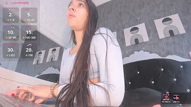 Paola  23 online show from 07.28.26