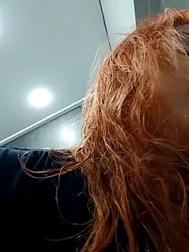 Snapshot of Unforgettable_ket chatting on 12.24.24 Unforgettable ket online show from 12.24.24