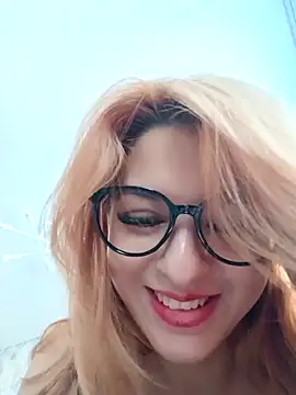 Snapshot of Unforgettable_ket chatting on 01.17.25 Unforgettable ket online show from 01.17.25