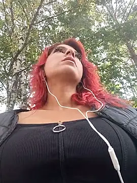 Snapshot of Unforgettable_ket chatting on 09.15.25 Unforgettable ket online show from 09.15.25