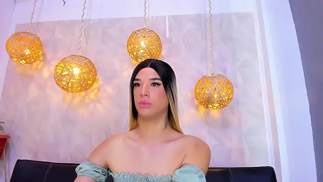 victoria aleia  online show from 01.10.25