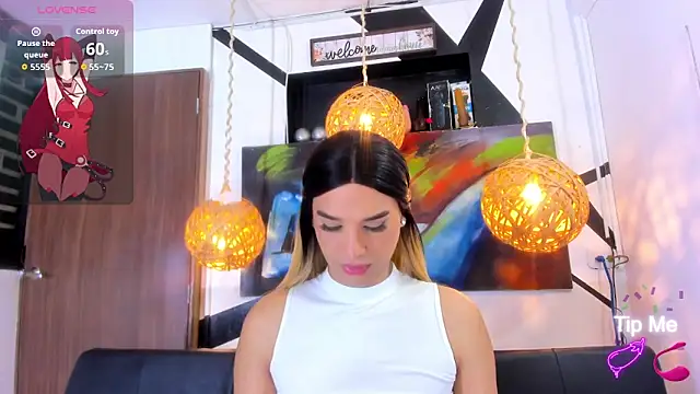 victoria aleia  online show from 09.13.25