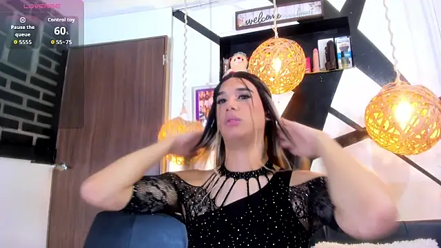 victoria aleia  online show from 02.11.26