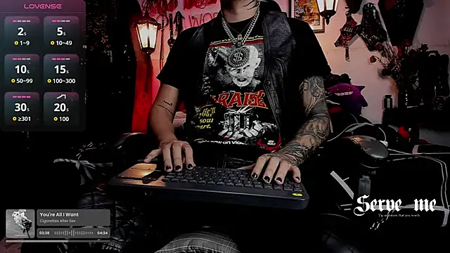 Snapshot of allanhurtss chatting on 04.17.26 allanhurtss online show from 04.17.26