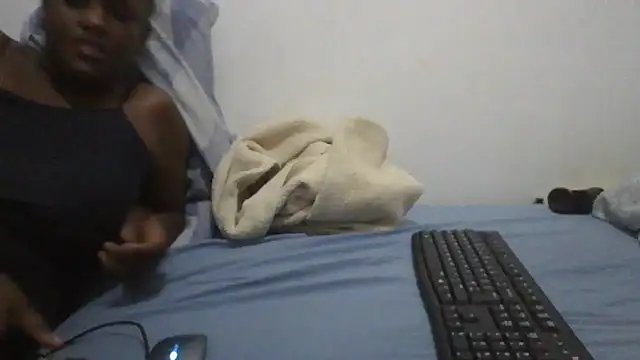 Snapshot of Precious_Diva chatting on 09.16.25 Precious Diva online show from 09.16.25