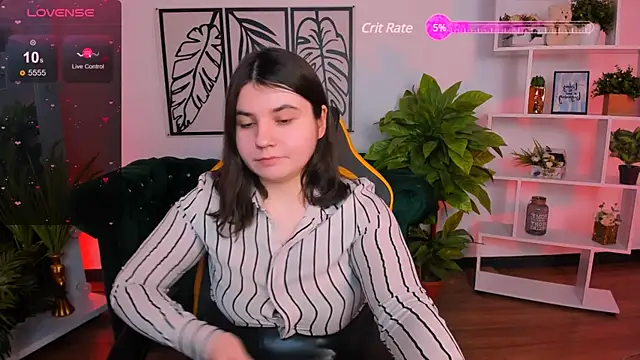 Viola  Shy online show from 03.01.25