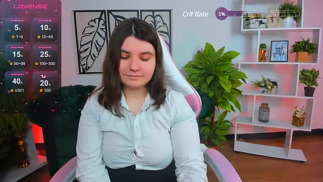 Viola  Shy online show from 03.06.25