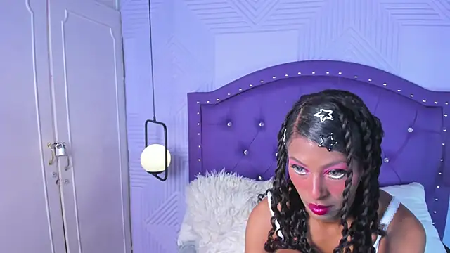 sarah banks1 online show from 02.07.26