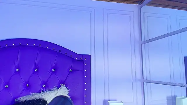 sarah banks1 online show from 07.07.26