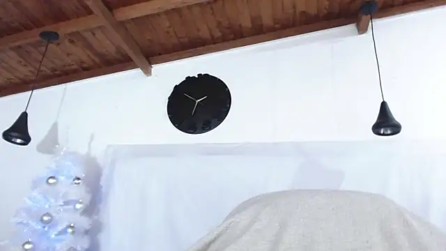 BIGZEHUZ online show from 01.04.25