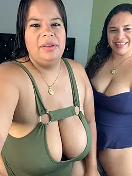 twocurvylatins online show from 06.20.26