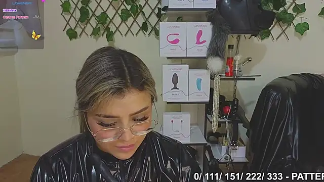 Sweett Mollyy online show from 03.02.25