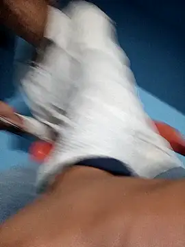 Leonul online show from 12.18.24