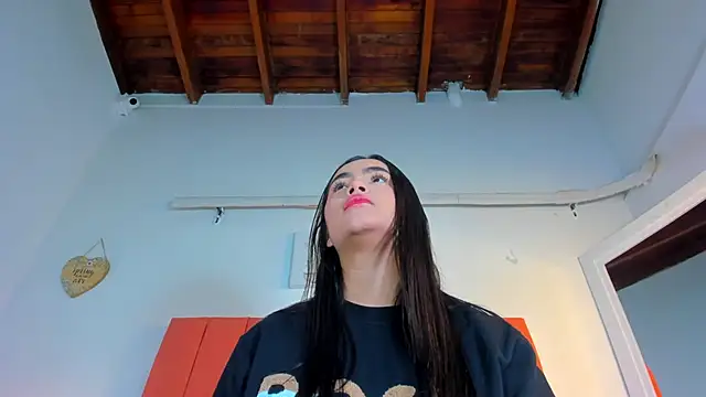 valen rose0 online show from 11.19.25