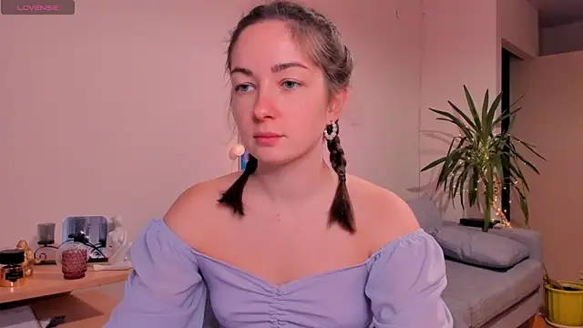 cClandesTina online show from 12.09.24