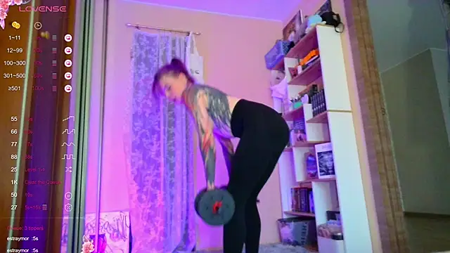 Snapshot of milky__way__ chatting on 03.08.25 milky way online show from 03.08.25