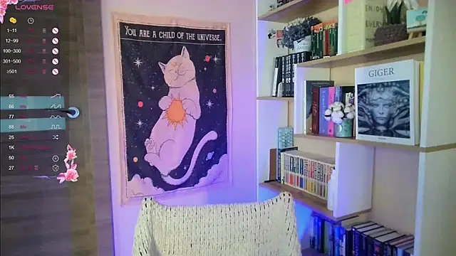 Snapshot of milky__way__ chatting on 09.28.25 milky way online show from 09.28.25