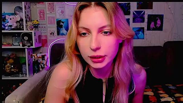 Maria Hunt online show from 12.06.24