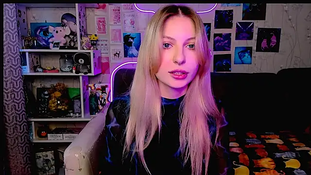 Maria Hunt online show from 12.11.24