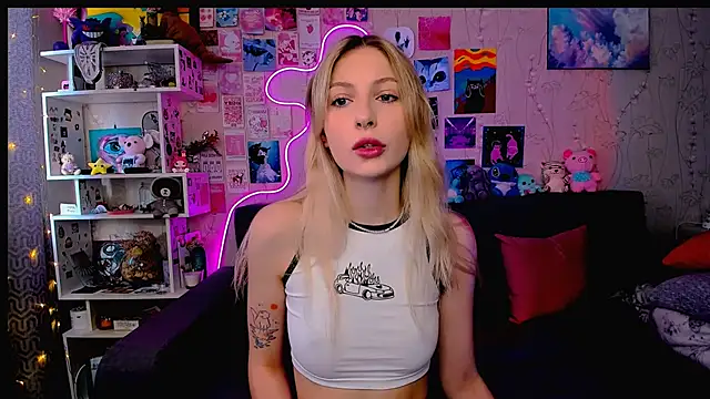 Maria Hunt online show from 02.06.25