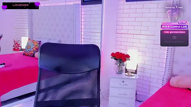 Coco Balenciaga  online show from 06.17.26