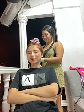 Snapshot of Pretty_Isadora chatting on 01.14.25 Pretty Isadora online show from 01.14.25