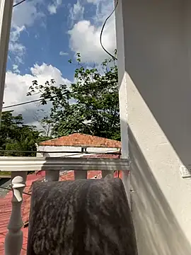 Pretty Isadora online show from 01.16.25