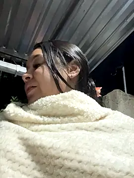 Snapshot of Pretty_Isadora chatting on 10.23.25 Pretty Isadora online show from 10.23.25