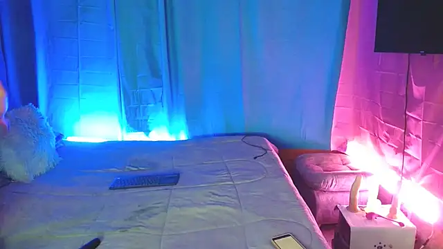 Kerly Lopez online show from 11.28.25