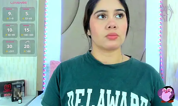 ThyaraJhons online show from 09.10.25