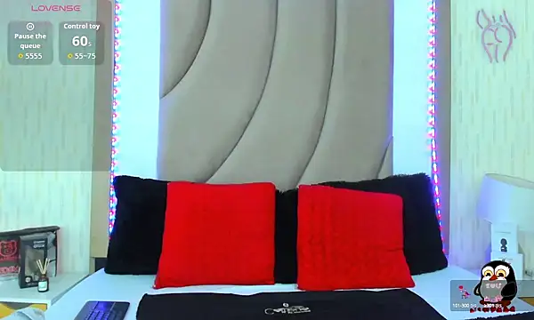 ThyaraJhons online show from 09.18.25