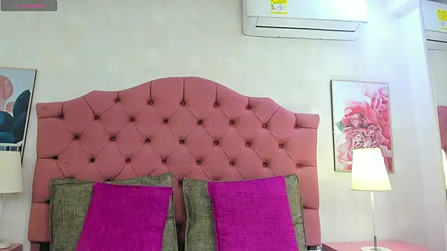 ThyaraJhons online show from 06.20.26