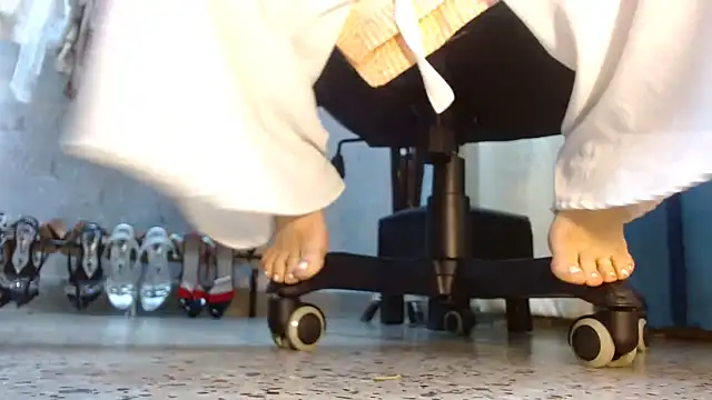 Samantabrown  online show from 01.14.26