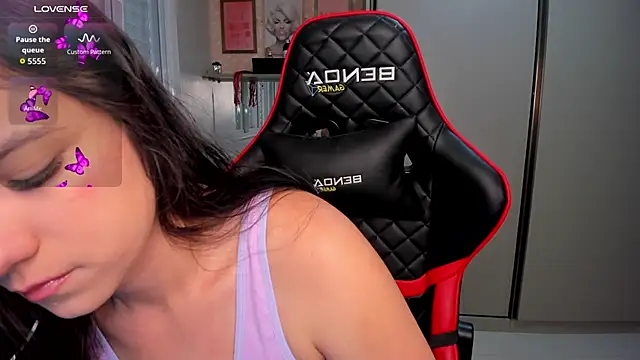 Snapshot of ivyy_scott chatting on 09.13.25 ivyy scott online show from 09.13.25