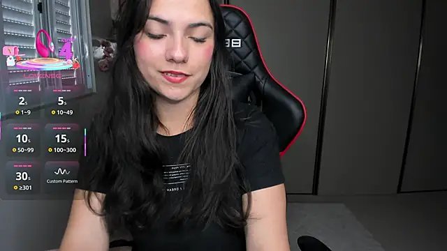 Snapshot of ivyy_scott chatting on 10.23.25 ivyy scott online show from 10.23.25