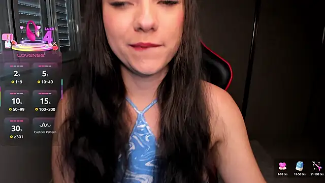 Snapshot of ivyy_scott chatting on 11.17.25 ivyy scott online show from 11.17.25