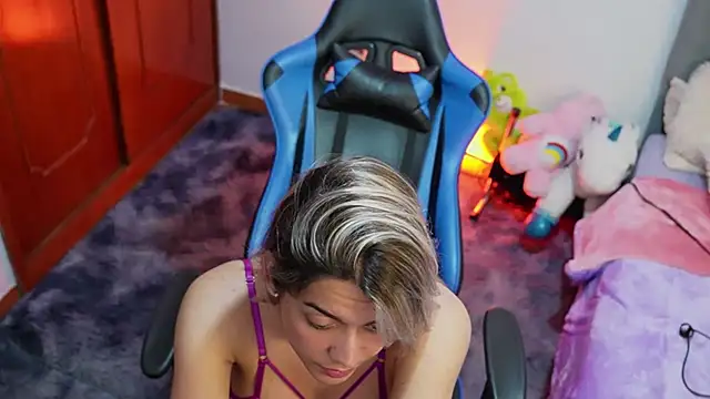 Snapshot of tay_ler3 chatting on 01.20.25 tay ler3 online show from 01.20.25