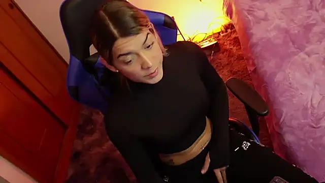 Snapshot of tay_ler3 chatting on 02.07.25 tay ler3 online show from 02.07.25